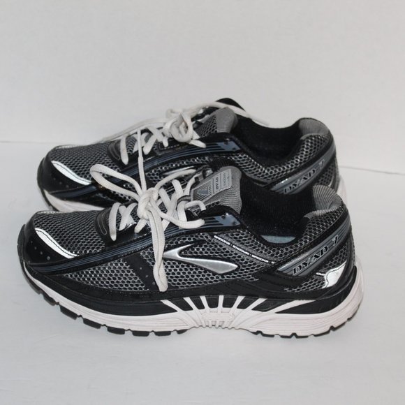 brooks dyad 4e